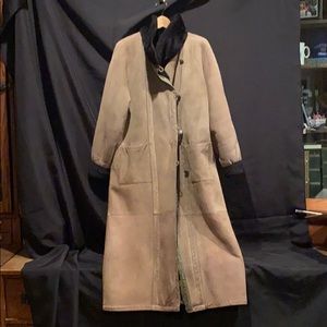 Women’s shirling coat